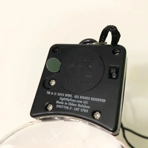 2015  WWE Divas Light Up Toys Wrestling - Picture 11 of 16